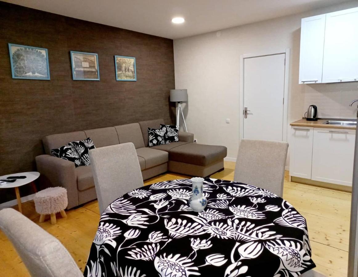 Boutique Apartment 17 ティビリシ エクステリア 写真