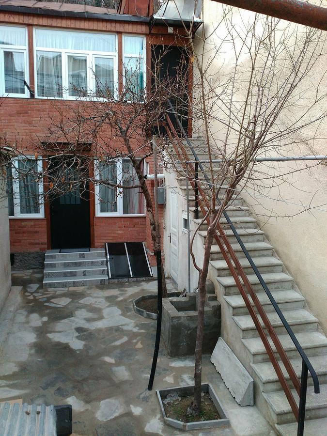 Boutique Apartment 17 ティビリシ エクステリア 写真